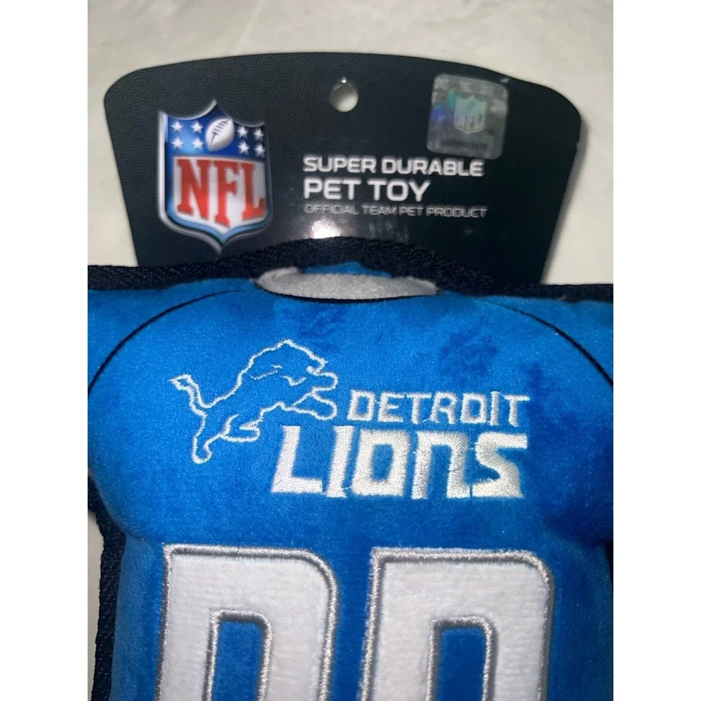 Detroit Lions NFL Dog Toy Plush Jersey Squeaky Pet Toy Blue Silver NEW